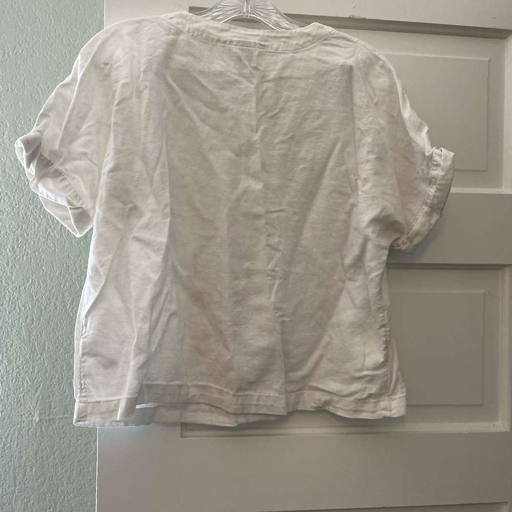 Universal Thread White Short-Sleeve Top - Picture 3 of 3